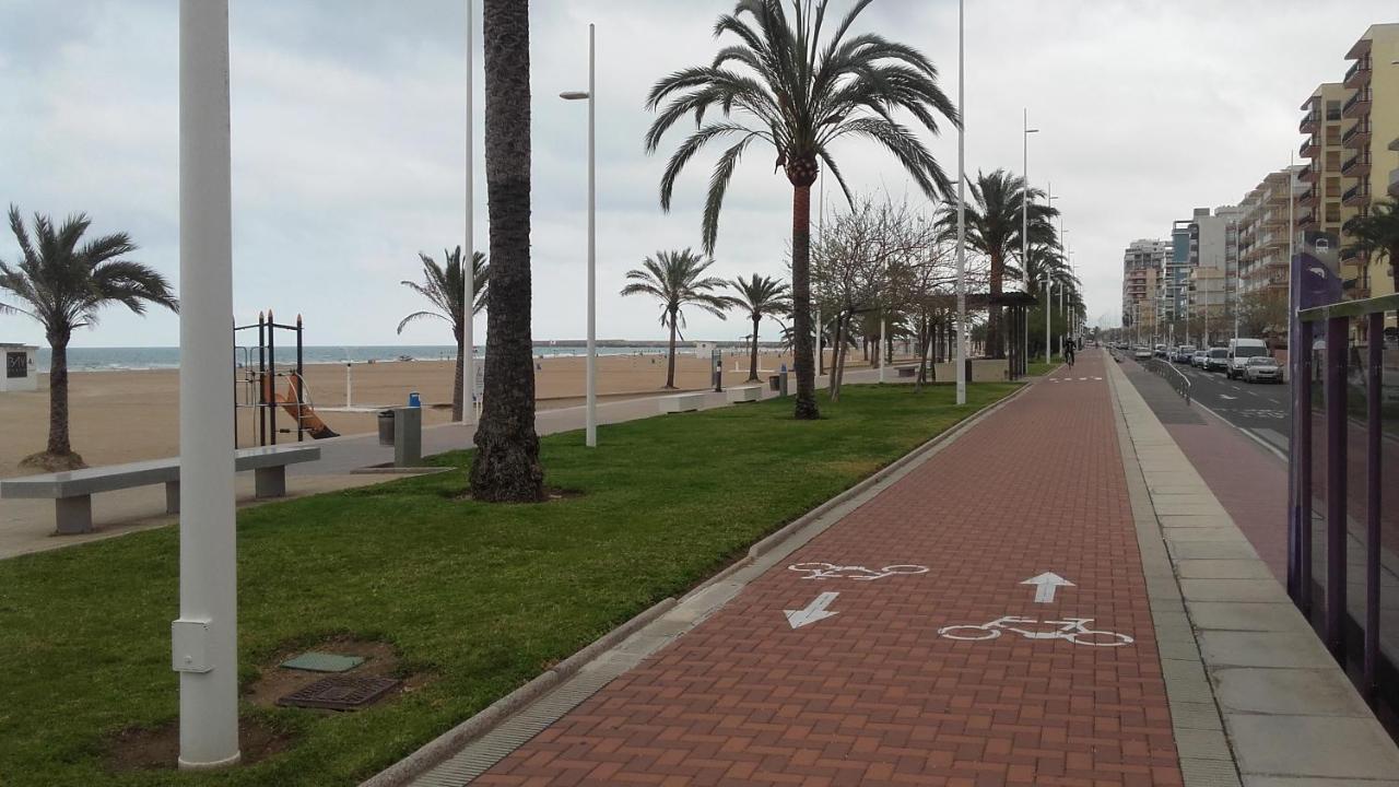 204 I Posada Del Mar I Encantador Hostel En La Playa De Gandia ภายนอก รูปภาพ